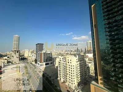 Highest Floor | Semi-Furnished | Ready | 6 Cheques