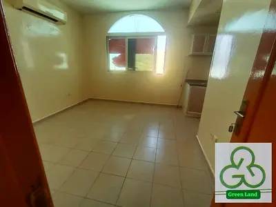 BIG OFFER STUDIO AVAILABLE 14K CENTRAL AC GAS FAMILY BUILDING IDEAL LOCATION