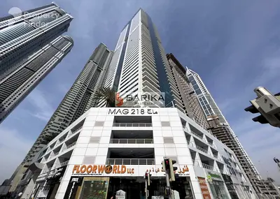 Bright 1 Bedroom Apartment in MAG 218 Tower