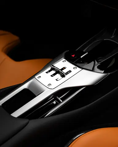 2025 Ferrari 12CILINDRI — фото 14
