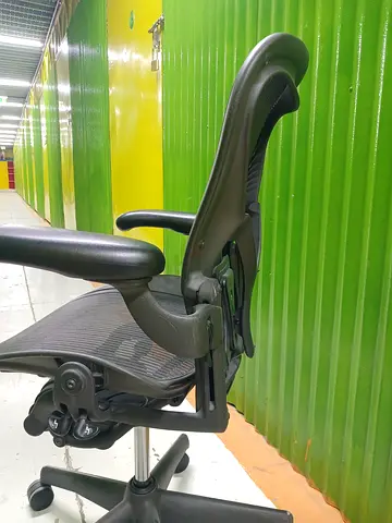 Herman Miller Aeron Office Chair Fully Options Good Condition