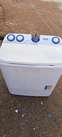 Selling Geepas twin-tub semi-automatic washing machine - good working condition pickup al ain Jimi