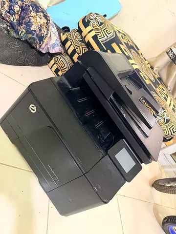 HP Multifunction Printer with catridge for Sale