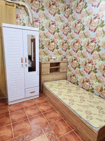 Husband and wife couple room