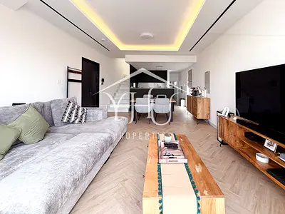 Fully Upgraded & Custom Built | Resale | Spacious