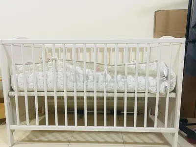 Ikea Baby Crib with mattress