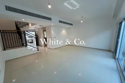 6 month contract | Vacant | Brand new