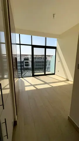 شقة استوديو | عزيزي ريفييرا 16 | شرفة | إطلالة على وسط المدينة