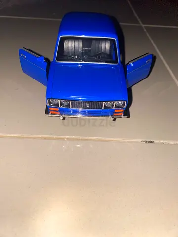 Lada 2106 Collectors Die-cast Model - Royal Blue - Excellent Condition