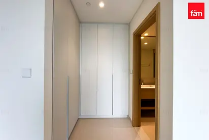 Corner | NO Construction | Pool View