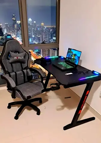 Brand New gaming Table and gaming chair available