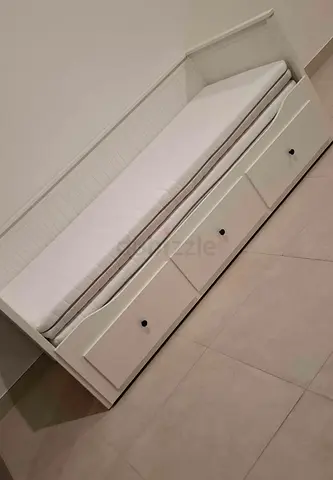 IKEA Hamnes daybed with 3 big storage drawers and 2 IKEA mattresses.