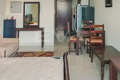 FULLY FURNISHED | WELL-MAINTAINED | VACANT