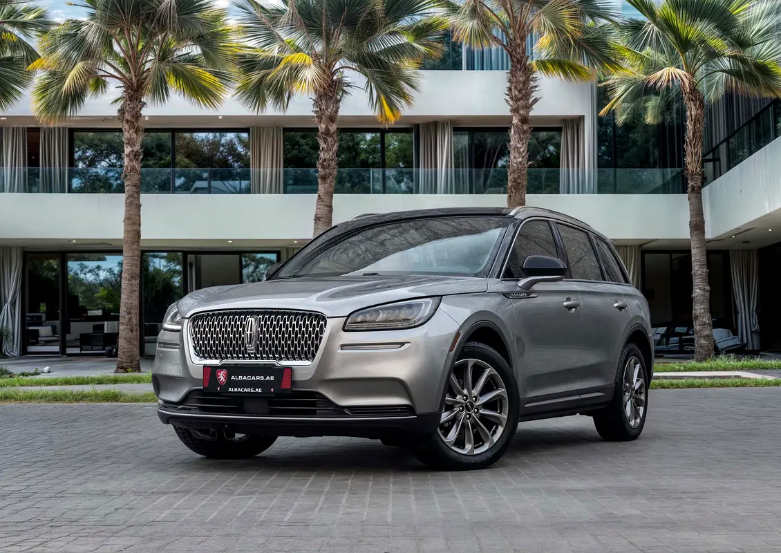 Lincoln Corsair 2022 — photo 1 of 14