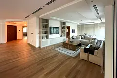 5 BR + Private Pool | Vacant Now