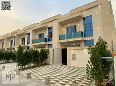 Two floors and a rooftop villa at a bargain price, including registration and ownership fees, locate