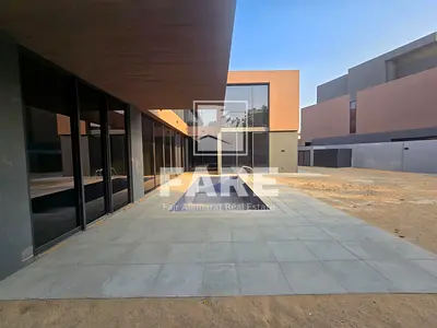 Ready 5BR Villa with Private Pool | Masaar Kaya