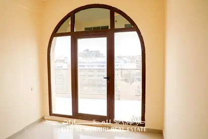 DEIRA FRIJ MURAR CENTRALIZED A/C STUDIO FLAT AVAILABLE WITH BALCONY