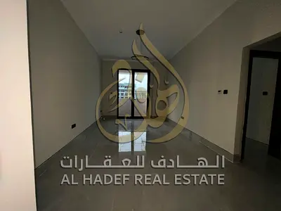 اول ساكن || تشطيبات الترا سوبر ديلوكس || قريب الي مدخل دبي || سكن عائلات راقي