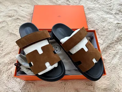 Hermes Chypre Men’s 43.5 Brown Suede