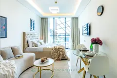 FULLY FURNISHED / POOL VIEW / LUXURY