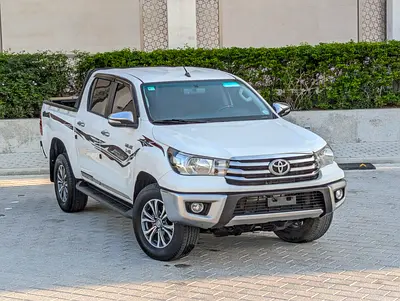 DIESEL Toyota Hilux Double Cab GLX AWD  2020 - GCC Specs - Well Maintained