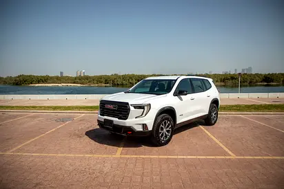 2024 GMC Acadia AT4 - GCC Specs - Brand New