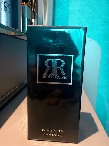 Roi Rose Eau de Parfum