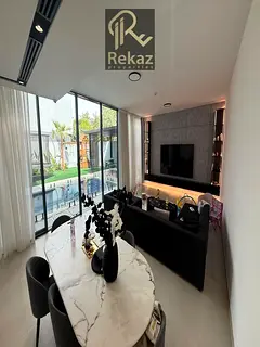 Luxury 4-Bedroom Villa with Private Pool for Rent in Robin