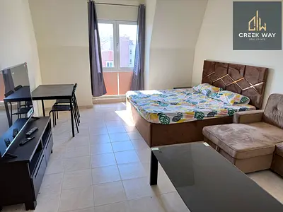 FULLY FURNISHED MODERN STUDIO APARTMENT