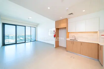 Seagate 2 bedroom | Furnished | Sea & Marina View