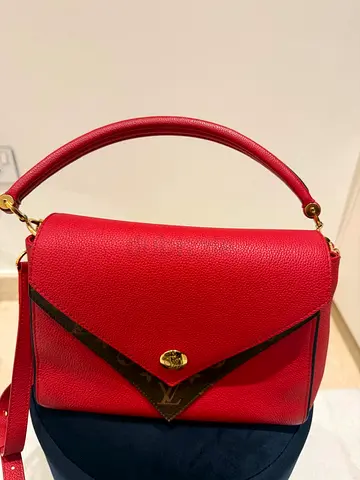 Louse Vuitton hand bag