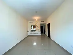 Investor Deal ! Pool View - Balcony ! Rented @ High ROI