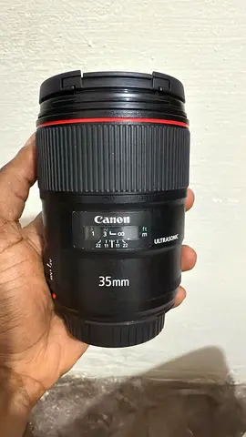 Canon 35mm f1.4 USM II lens