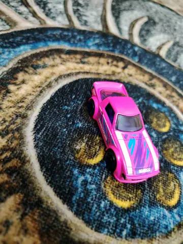 Hot wheels neon speeders