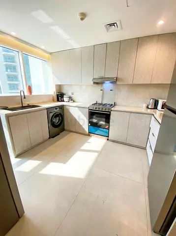 LADIES ONLY, Downtown Dubai