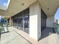 Corner Unit I Light Finishings I Unfurnished