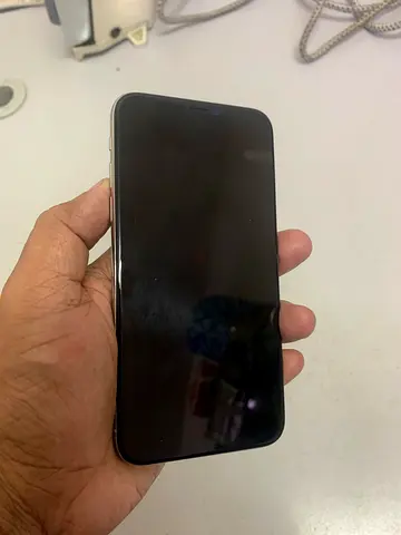 iPhone X – 64GB – White