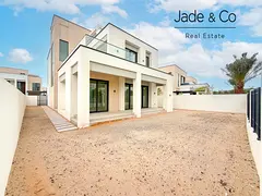 Community Expert | Corner Villa | Vacant
