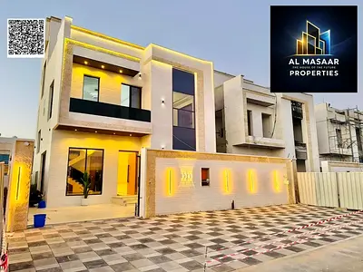 فيلا بسعر شامل رسوم التسجيل والتملك على الشارع الرئيسي جاهزة للسكن في أرقى مناطق عجمان تملك حر