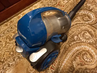 vacuum cleaner