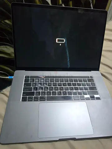 macbook pro 2019 64gb i9 500gb