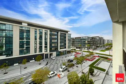 Vacant NOW| Modern | Fully Furnished | City View