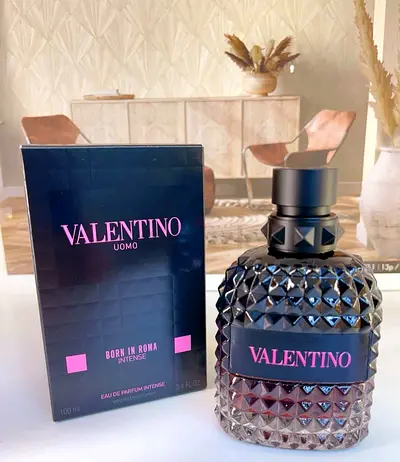 Valentino Uomo Born in Roma Intense 100ml with original box