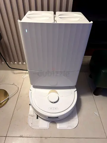 Roborock Q revo for sale