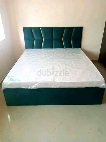 Green velvet Brand New Queen size bed storage bed with medical mattress good quality Queen bed