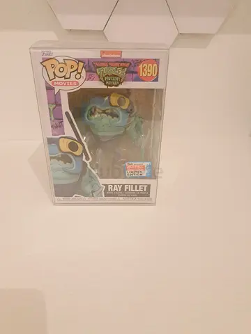 FUNKO POP RAY FILLET perfect condition box comes with perfect condition case