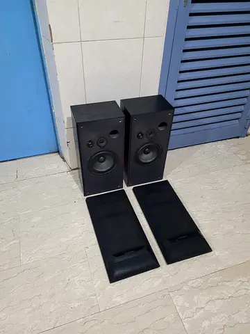 Kenwood 3-Way 3-Speaker Bass Reflex Type Speaker System in excellent working condition