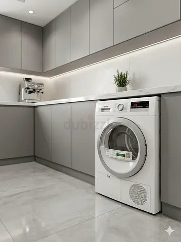 Bosch , Series 4 condenser tumble dryer 8 kg White inside light