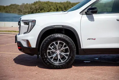 2024 GMC ACADIA 缩略图 4